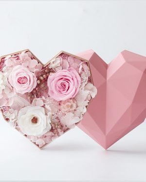 心形保鮮花細粉紅色鑽石禮盒(粉紅色)